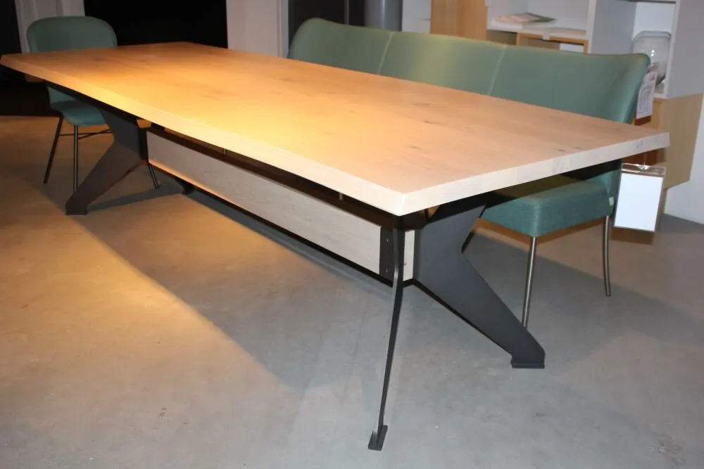 Bert Plantagie Bixx eettafel OUTLET Nieuw